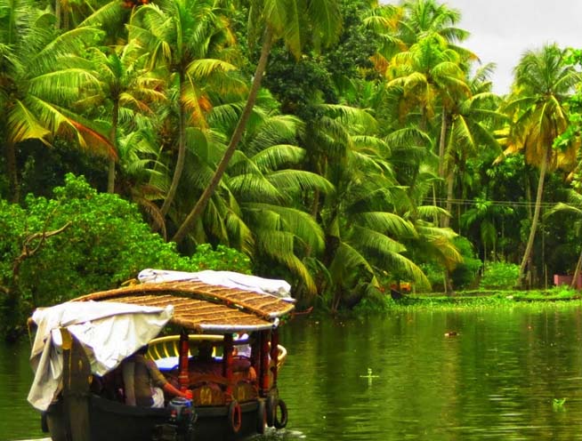 kerala-backwater-tours